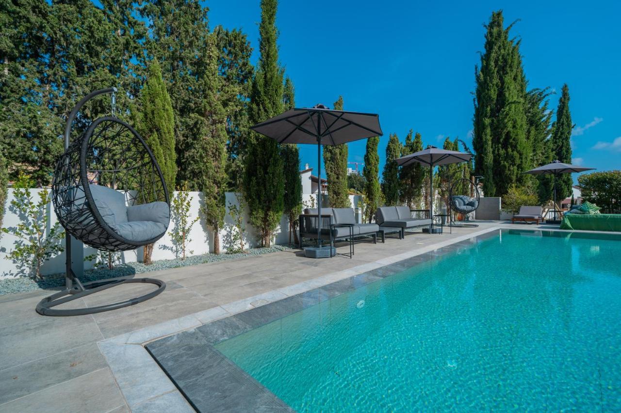 Silver Park Пафос Екстериор снимка
