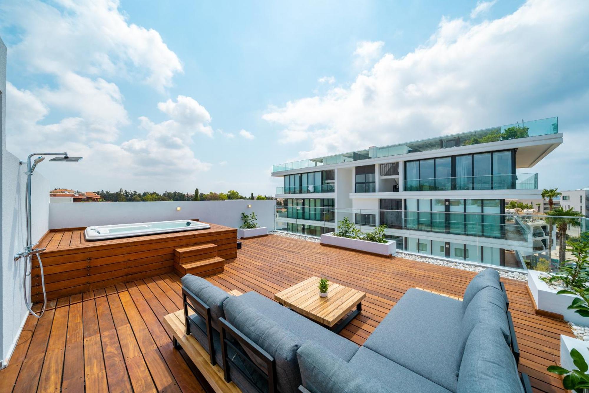 Silver Park Пафос Стая снимка