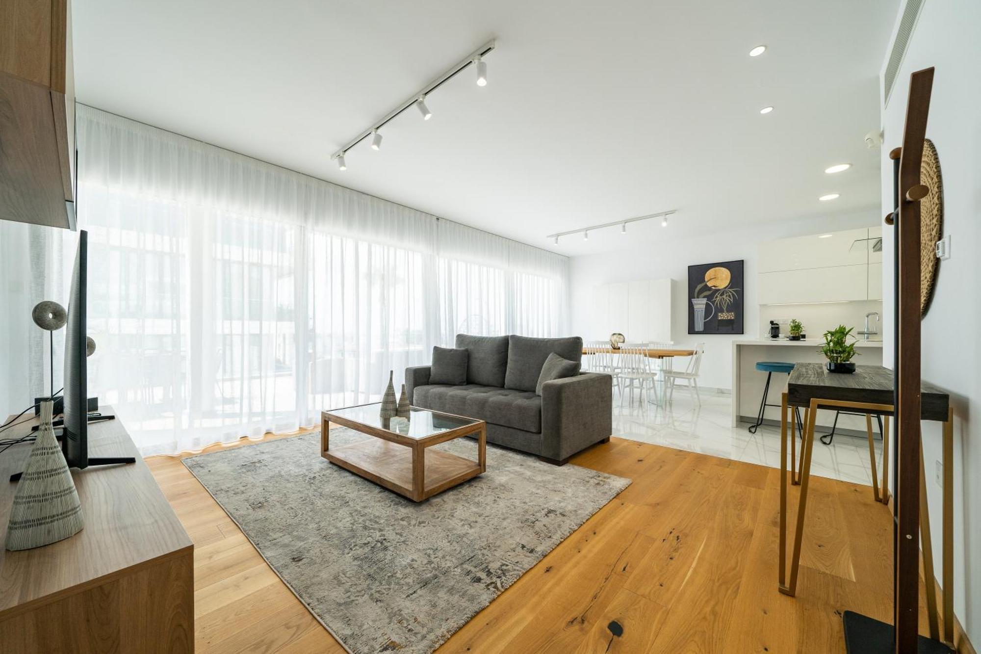 Silver Park Пафос Екстериор снимка