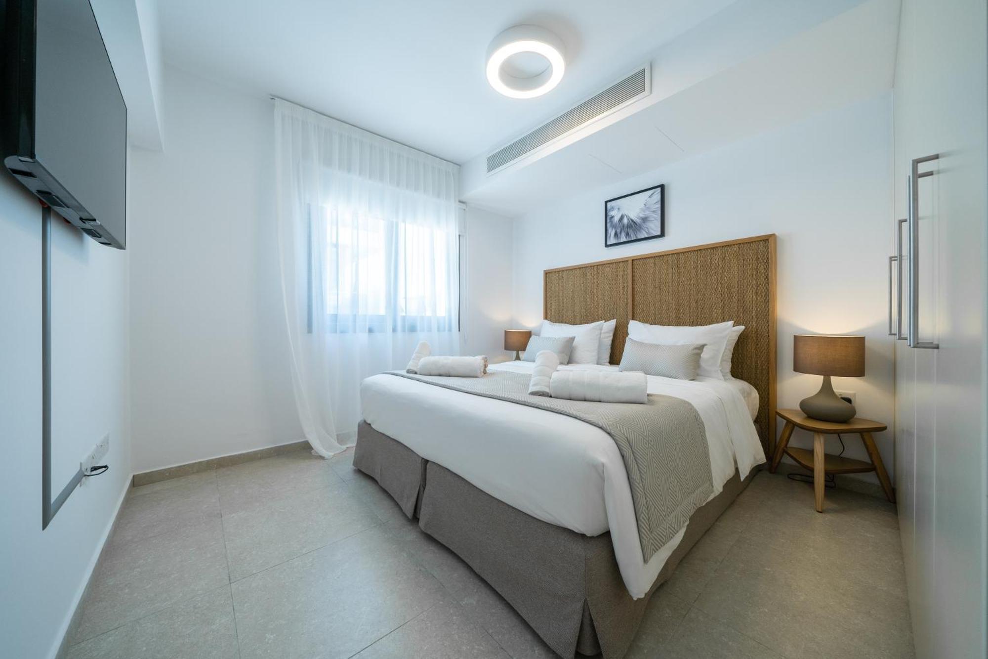 Silver Park Пафос Екстериор снимка